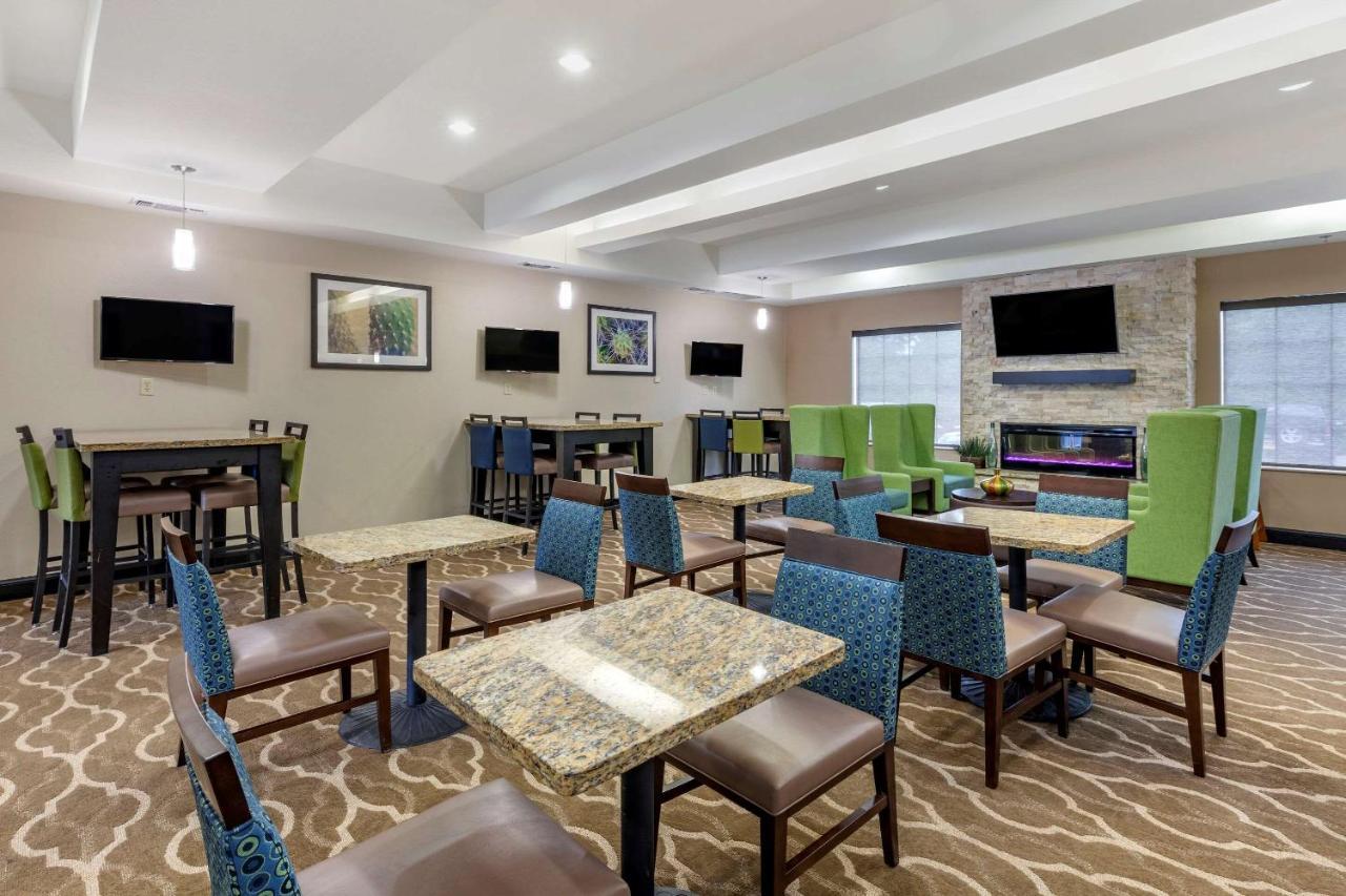 Comfort Inn & Suites Paris Esterno foto