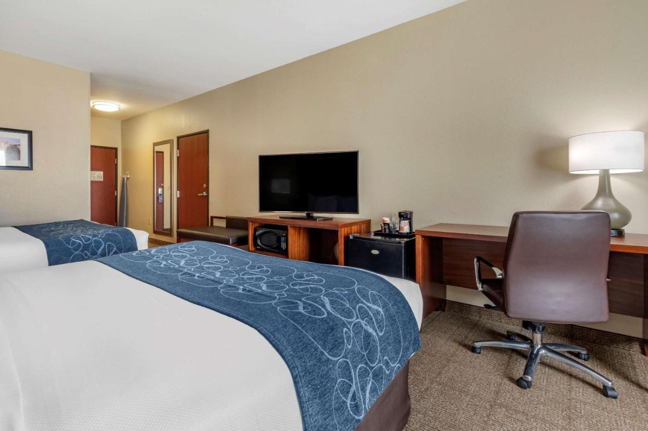 Comfort Inn & Suites Paris Esterno foto